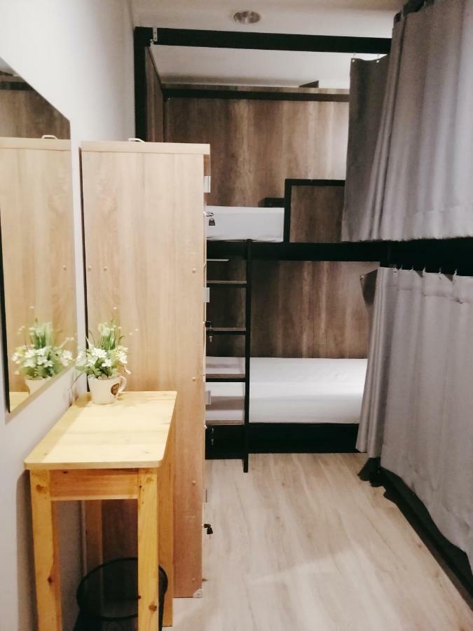 White House Hostel Bangkok Eksteriør bilde