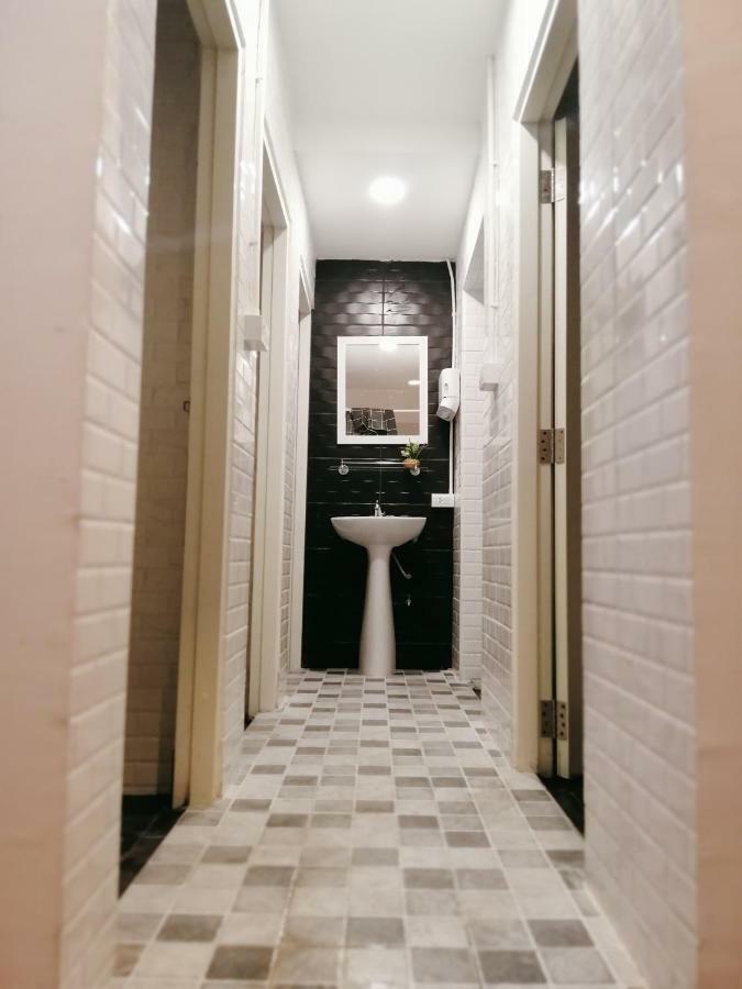 White House Hostel Bangkok Eksteriør bilde